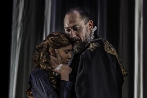 Escena de "Otelo", de Shakespeare, representada por Noviembre Teatro